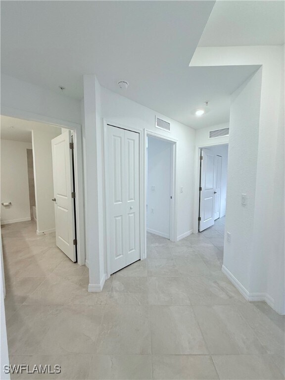 Building Photo - 14161 Heritage Landing Blvd