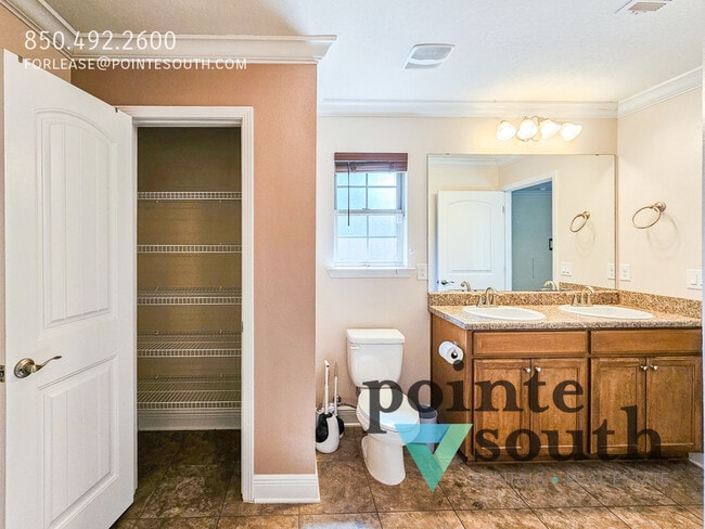 Building Photo - 6305 Parakeet Trail