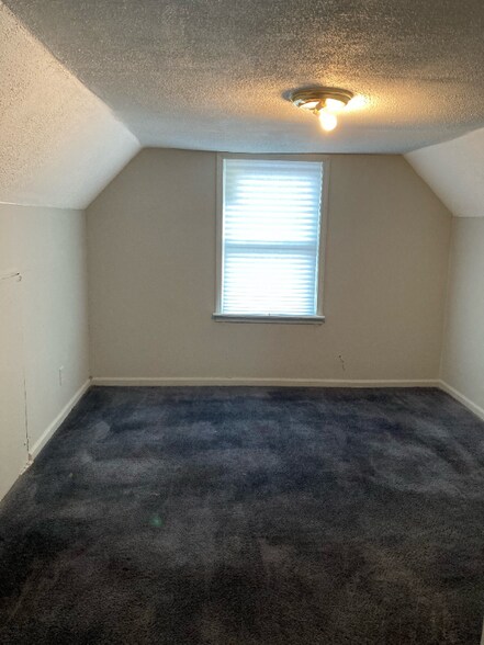 Building Photo - 11415 Littlefield St