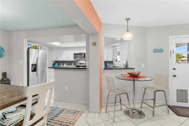 Building Photo - 1337 Wisconsin Dr