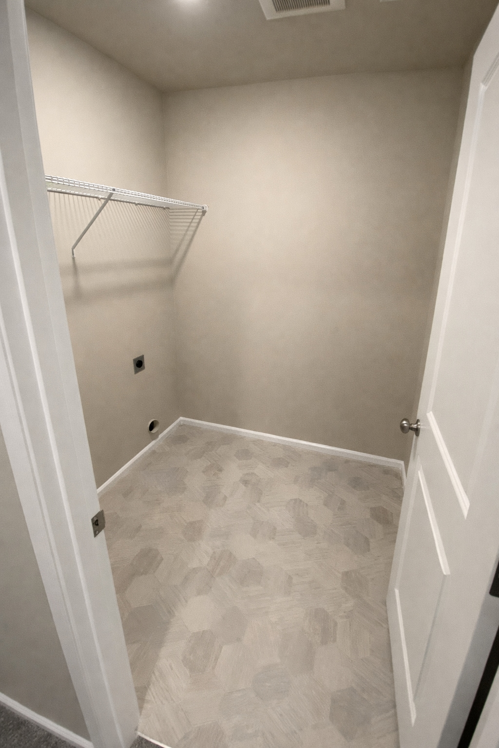 Laundry (includes Washer/Dryer) - 13157 175th Ave E