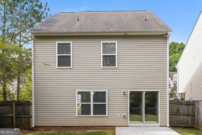 Building Photo - 418 Double Creek Dr