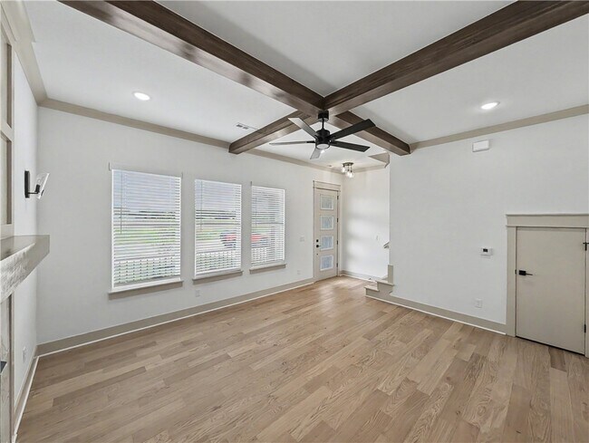 Building Photo - 7671 Scenic Vly Ave