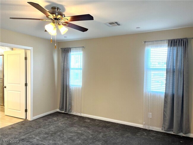Building Photo - 8819 Burray St