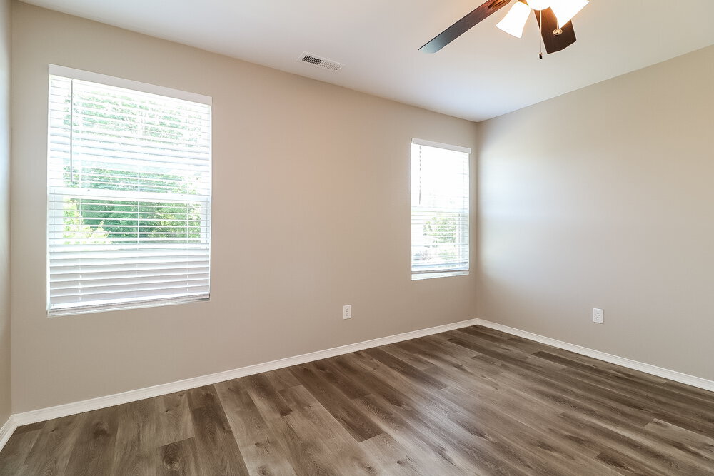 Building Photo - 283 Rowan Dr