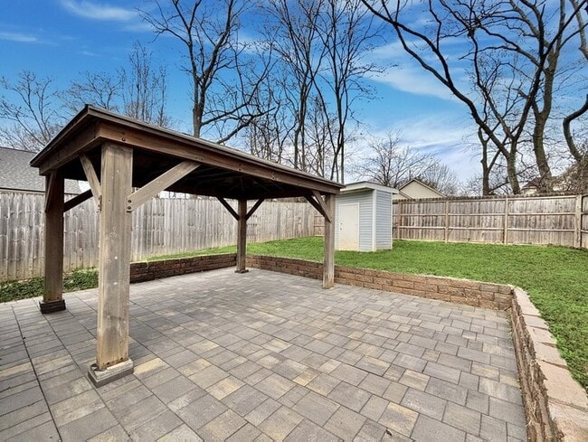 Building Photo - 1814 Glade St