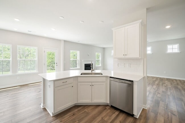 Building Photo - 13012 Lannister Dr