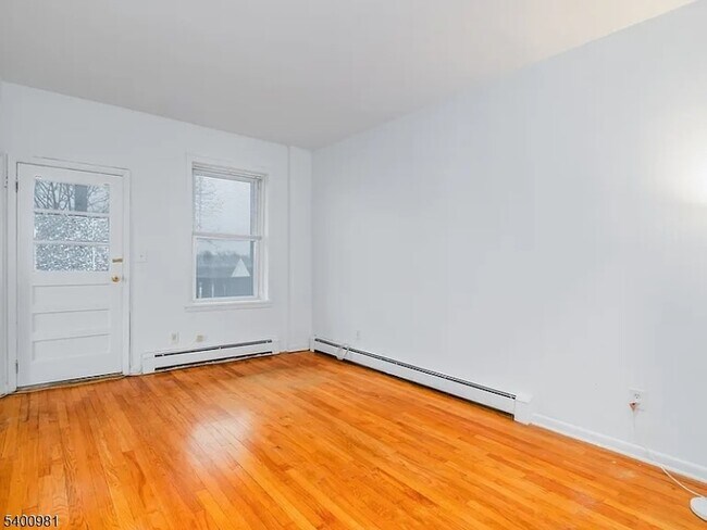 Building Photo - 502 Washington Ave