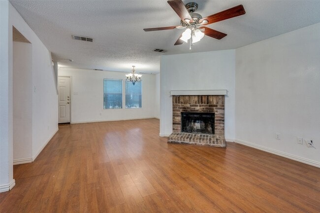 Building Photo - 5224 Royal Burgess Dr