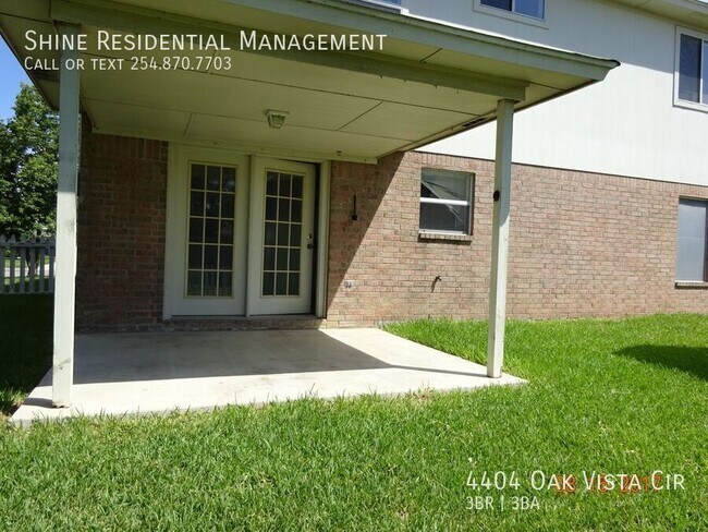 Building Photo - 4404 Oak Vista Cir
