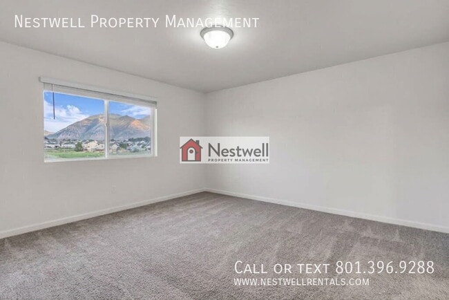 Building Photo - 1836 N Willet Dr
