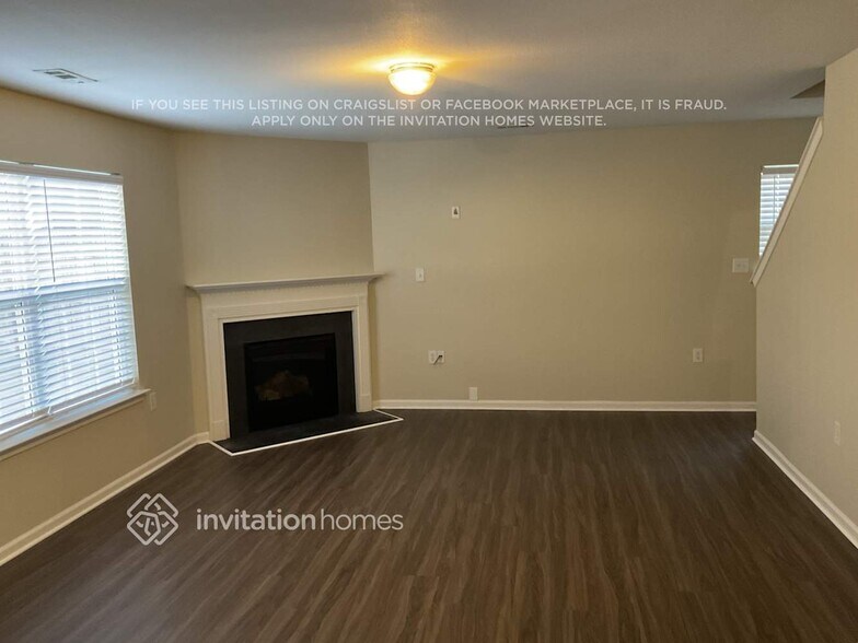 Building Photo - 4818 Autumn Oak Dr