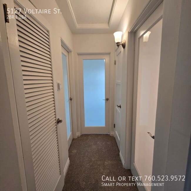 Building Photo - 5127 Voltaire St