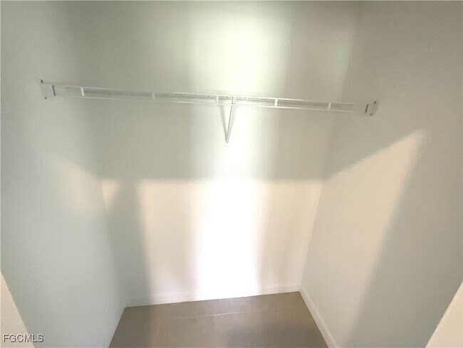 Building Photo - 11961 Savanna Lks Blvd