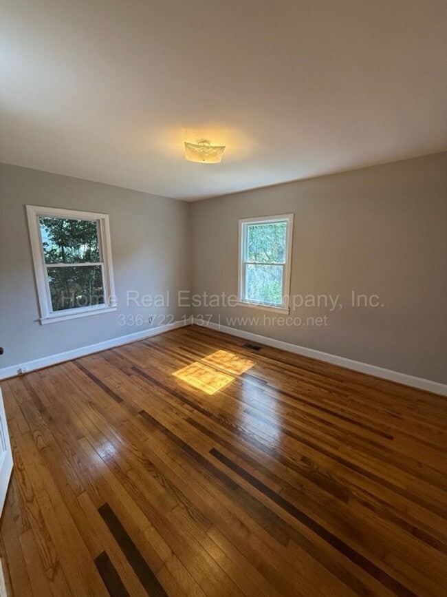 Building Photo - 3137 Luther St
