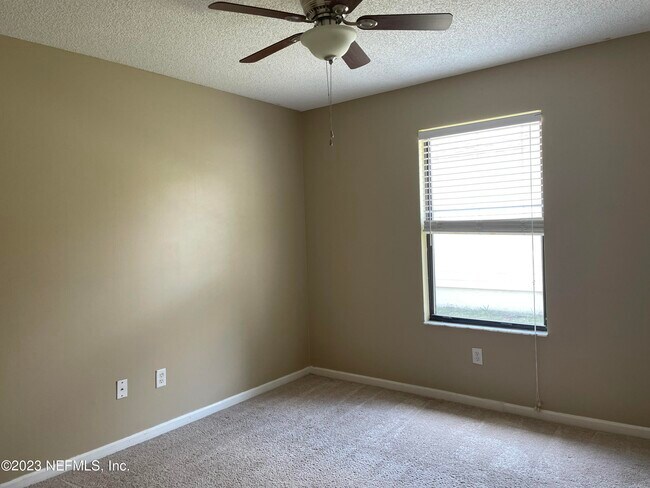 Building Photo - 1646 Rusty Rail Rd