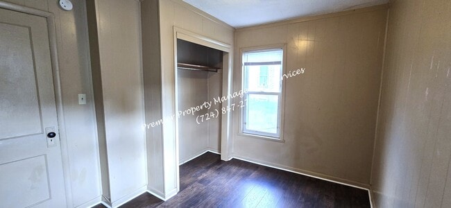 Building Photo - 76 2nd Ave
