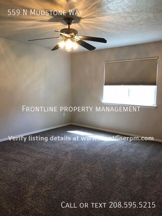 Building Photo - 559 N Mudstone Way