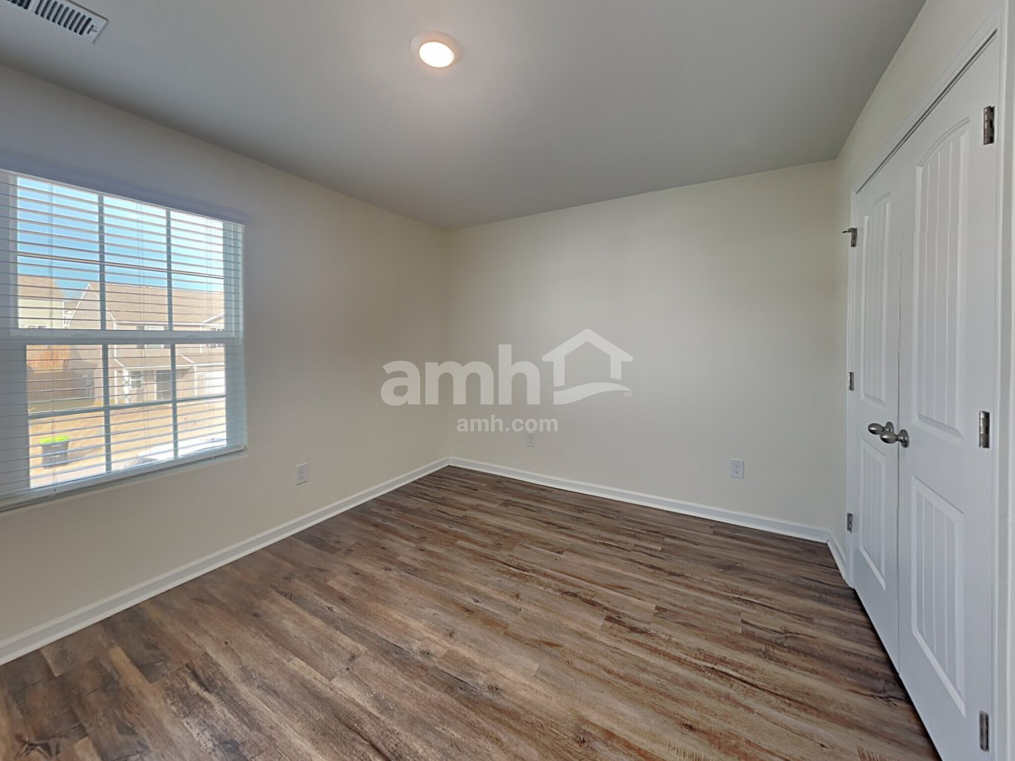 Building Photo - 6046 Mason Tucker Dr