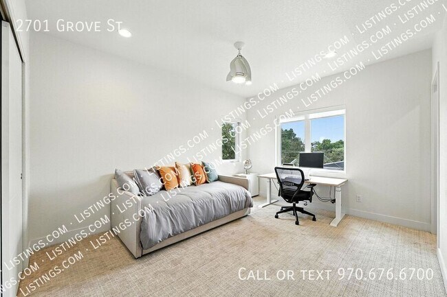 Building Photo - 2701 Grove St