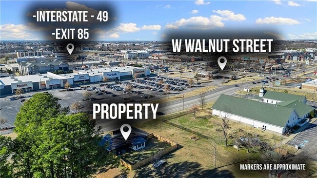 Building Photo - 303 S Promenade Blvd