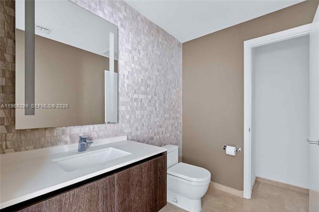 Building Photo - 88 SW 7th St