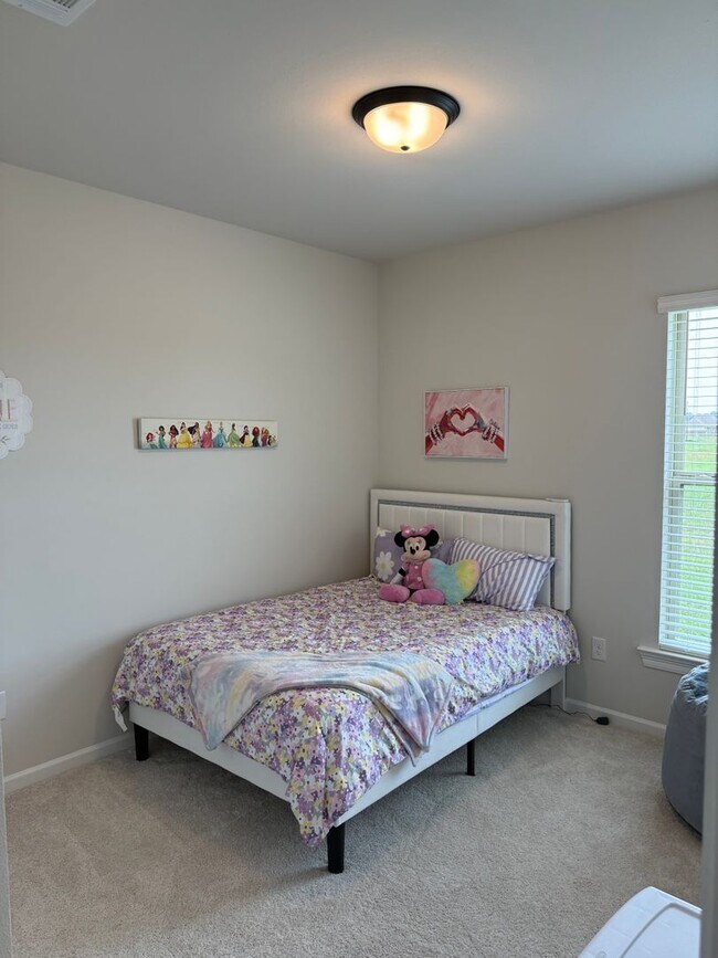 Building Photo - 23498 Ryder Dr