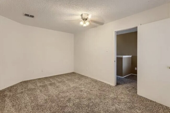 Building Photo - 2521 Brinlee Branch Ln