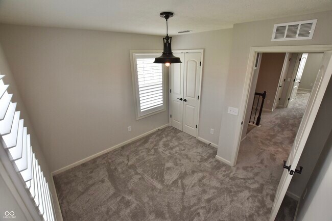Building Photo - 12771 Apsley Ln