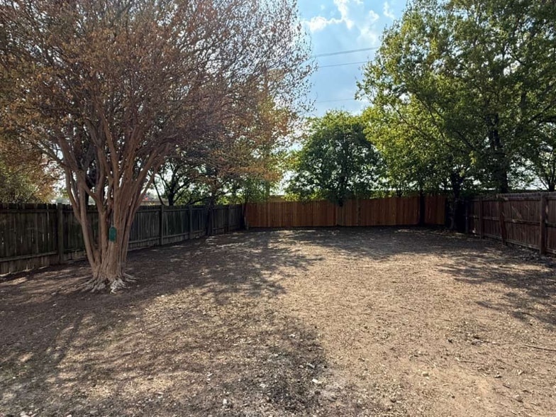 Building Photo - 2531 Westgard Pass