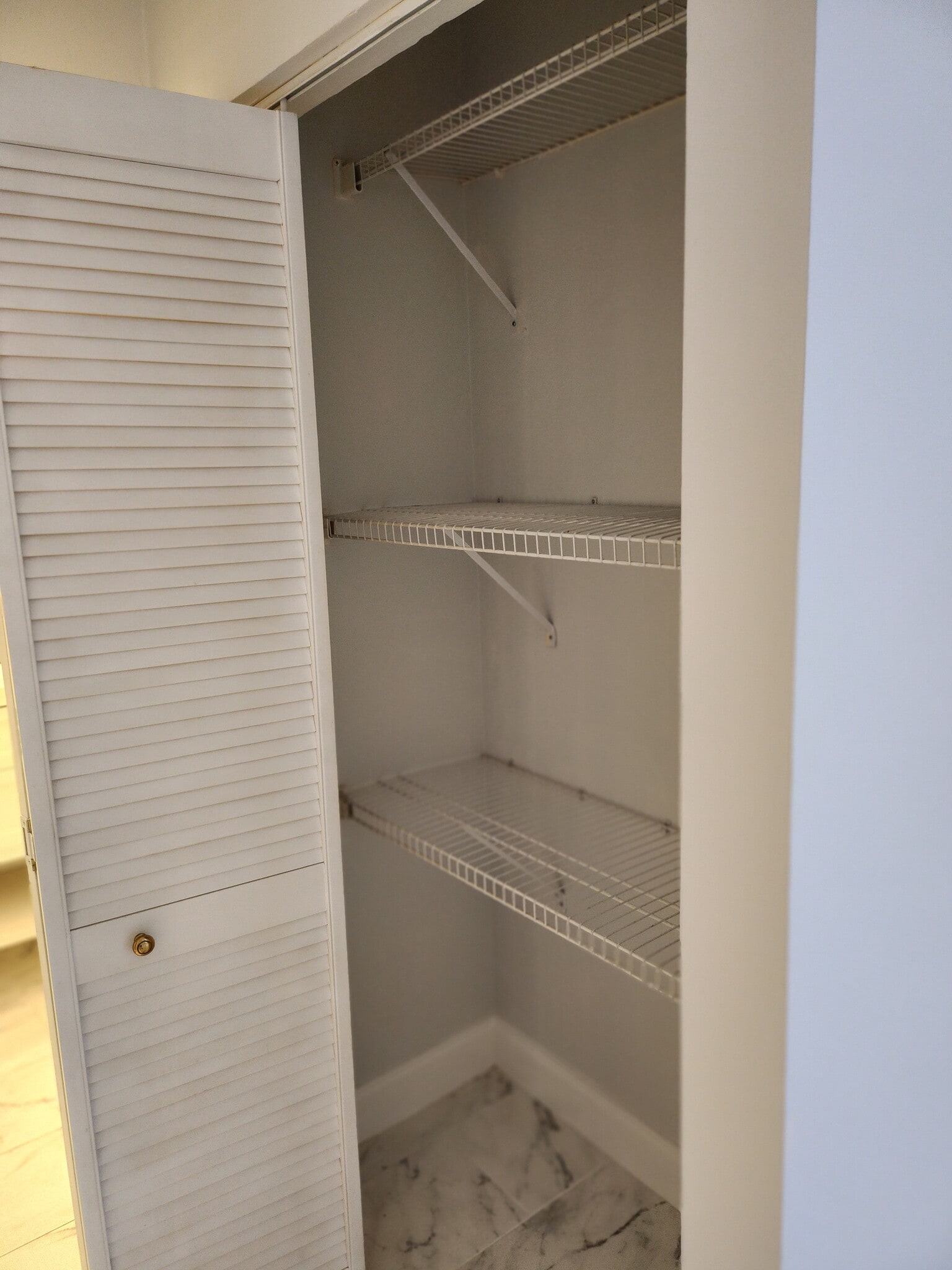 Building Photo - 5433 Lakefront Blvd