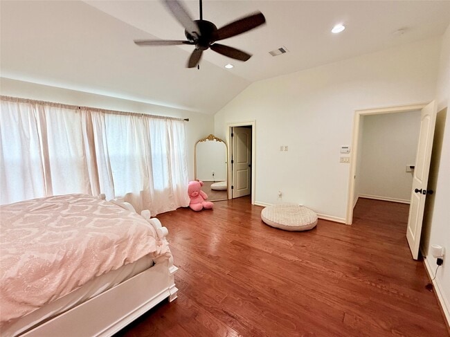 Building Photo - 11206 Mattina Dr