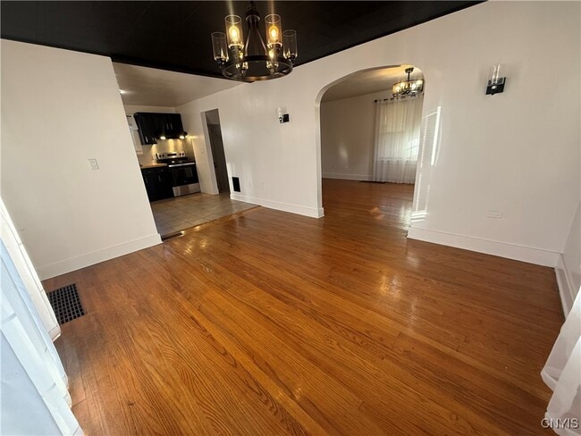 Building Photo - 115 Dorchester Ave