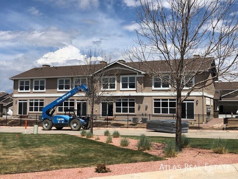 Building Photo - 755 Brambleberry Hts