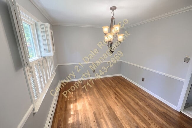Building Photo - Beautiful 3 Bedroom 2.5 Bath Home in Dallastown Schools Pet Friendly