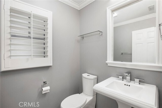 Building Photo - 2682 Bungalow Pl
