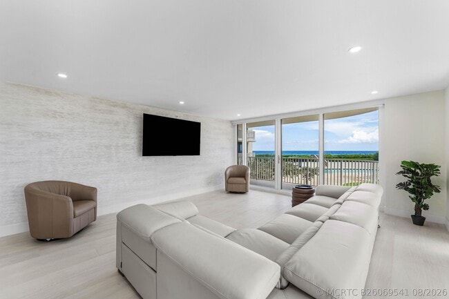 Building Photo - 3360 S Ocean Blvd