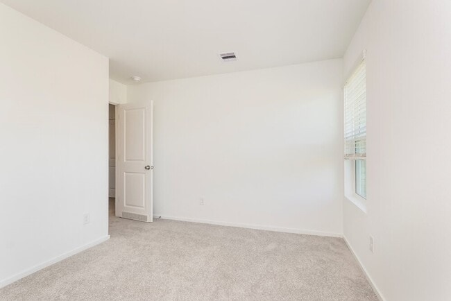 Building Photo - 15286 Abella Dr