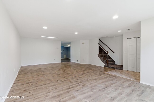 Building Photo - 280 Fairfield Pl