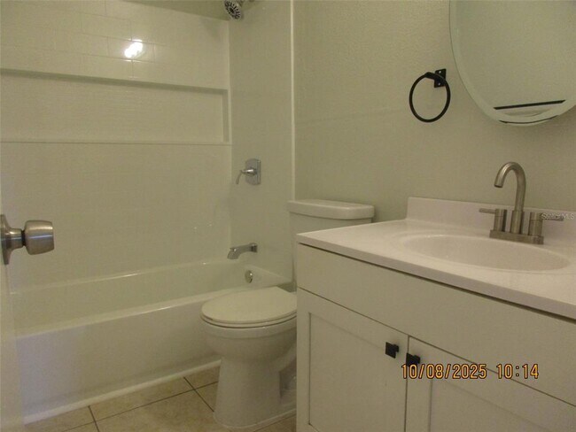 Building Photo - 50 Silver Falls Cir