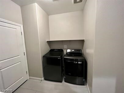 Building Photo - 10043 Desert Bighorn Ct