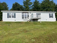 Building Photo - Leicester - Immaculate home on 3/4 acre