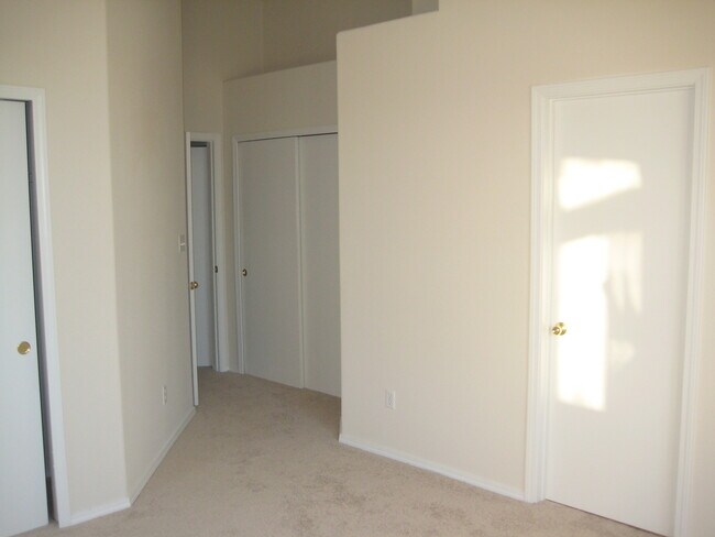 Building Photo - NW Albuquerque 3 Bedroom