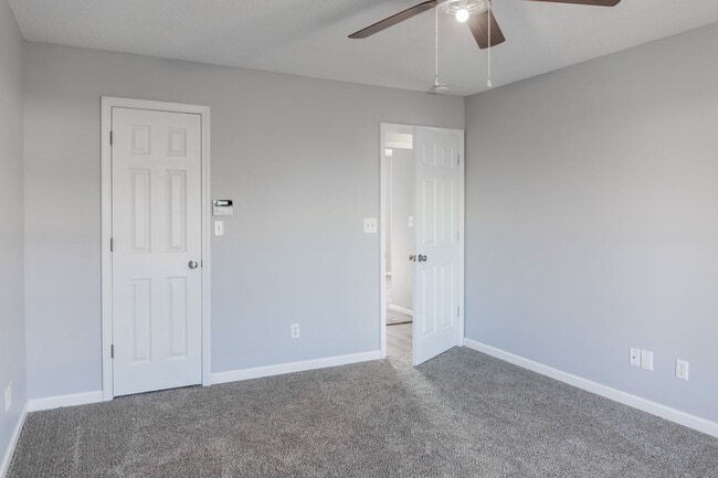 Building Photo - 955 Winesap Rd