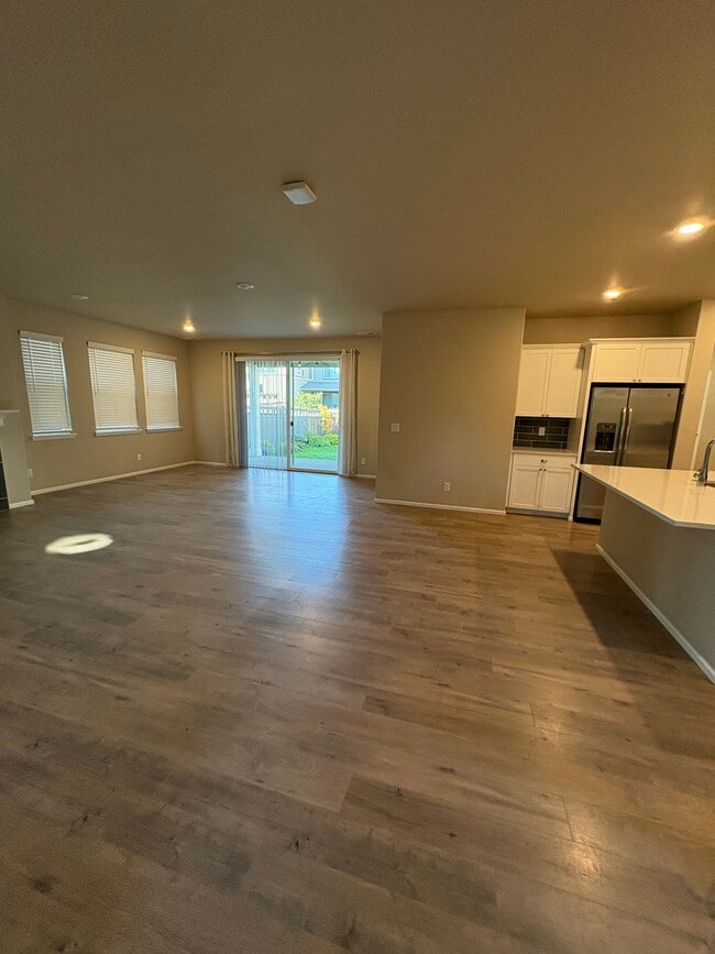 Building Photo - 23417 Naches Peak Ln