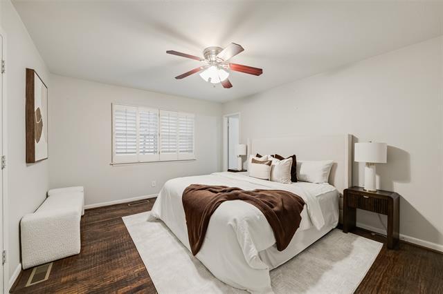 Building Photo - 6848 Town N Dr