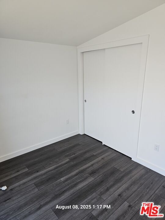 Building Photo - 3416 W 74th St