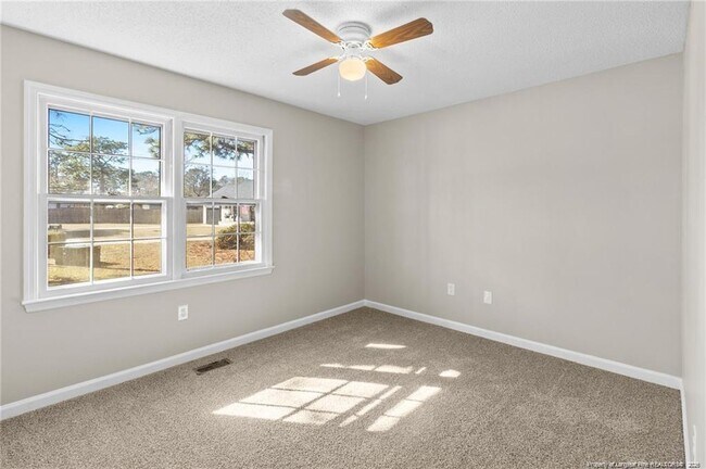 Building Photo - 3101 Ansley Dr