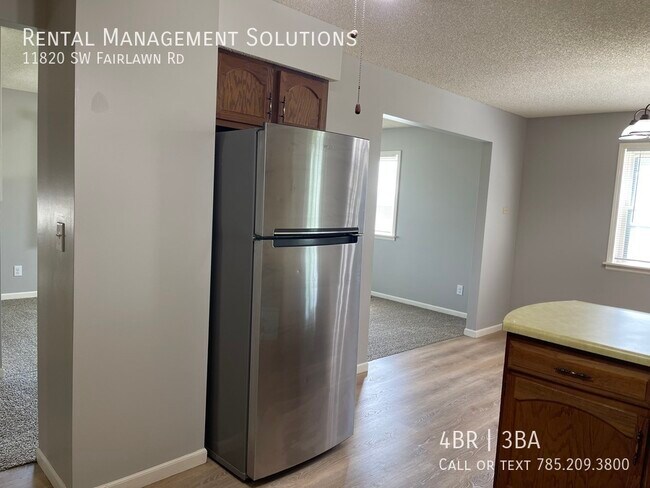 Building Photo - *SPACIOUS COUNTRY LIVNG* 11820 SW Fairlawn...