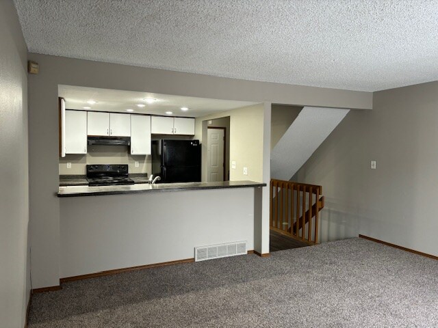 Building Photo - 2443 Lexington Village Ln